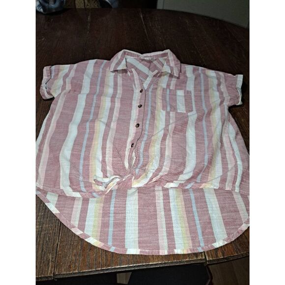 Small Pink Rose Short Cuff Sleeve Button Tie Knot  Waist Blouse Shirt Top - Picture 1 of 5